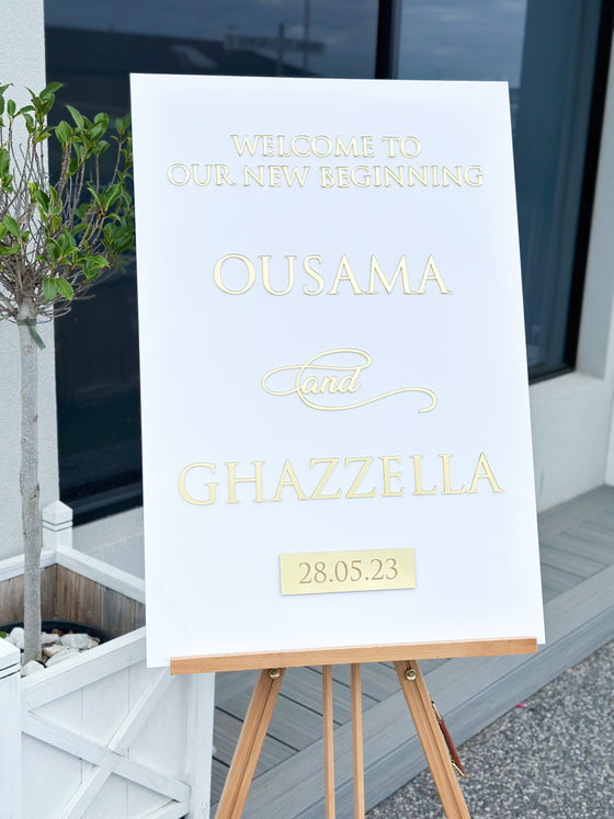 Acrylic Welcome Signage with Interchangeable Date