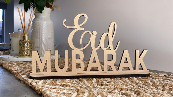 Ramadan or Eid Mubarak Stand